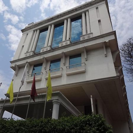 Hotel J P Cordial Bangalore Esterno foto