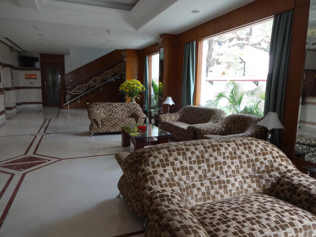 Hotel J P Cordial Bangalore Esterno foto